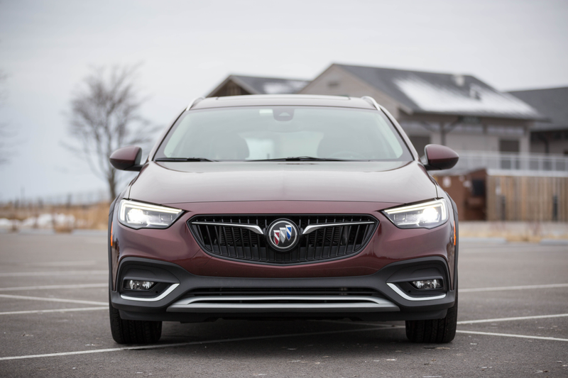 Illustration for article titled The 2018 Buick Regal TourX Is A Return Of The Classic American Family Car